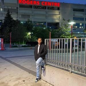 Meet your Posher, Aleck